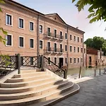 Palazzo Dei Guardiani Appartement *