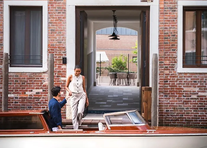 Palazzo Dei Guardiani