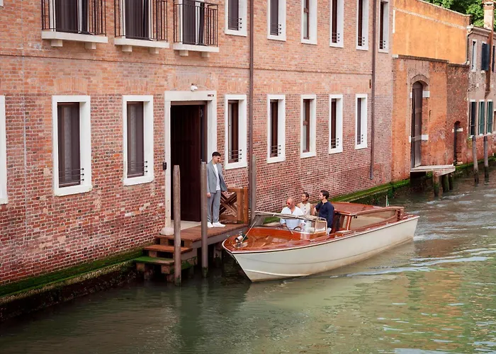 Palazzo Dei Guardiani Apartment Venedig