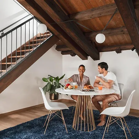 Palazzo Dei Guardiani *